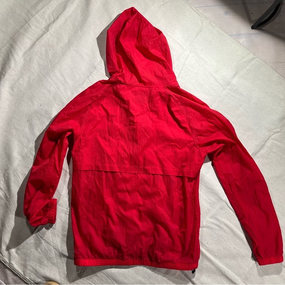 Men’s Red Champion Retro Hooded Pullover Wind Breaker Size Medium - Picture 2 of 4